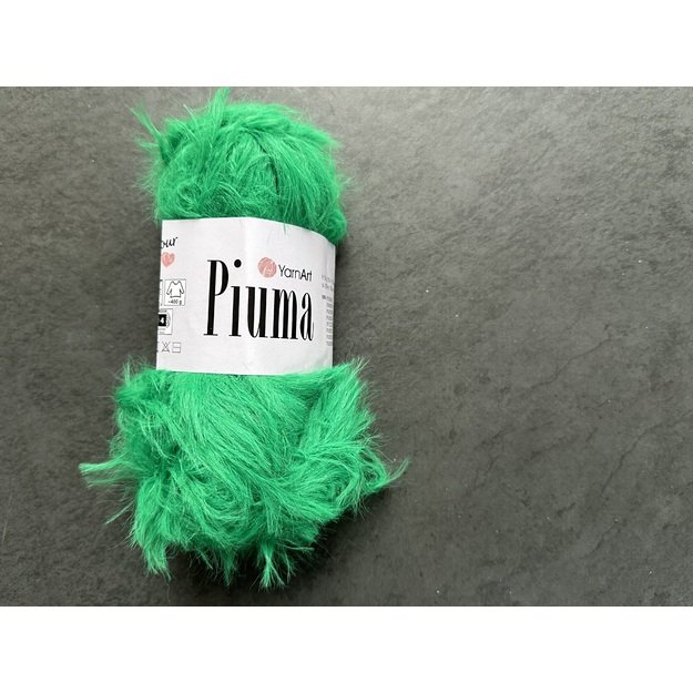 PIUMA- 100% polyester, 50 gr/ 100m, Nr 4416