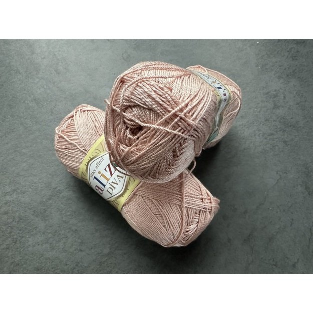 DIVA Alize- 100% microfiber acrylic, 100gr/ 350m, Nr 161