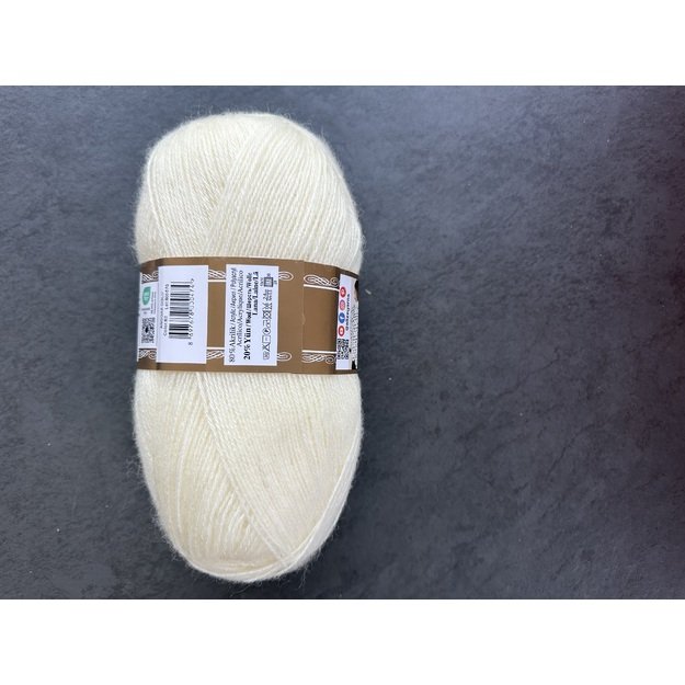 ANGORA GOLD Alize - 80% Acrylic, 20% Wool, 100 gr/ 550m, Nr 62