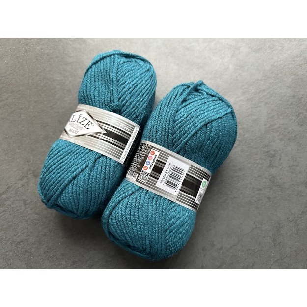 SUPERLANA MAXI Alize- 25% Wool , 75% Acrylic- 100 gr / 100 m, Nr 212