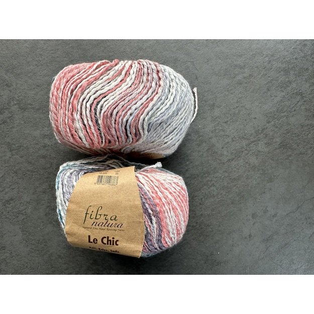 LE CHIC-36% Merino superwash, 28% Cotton, 18% Linen, 18% Bamboo, 50 gr/ 120 m, Nr 15-205