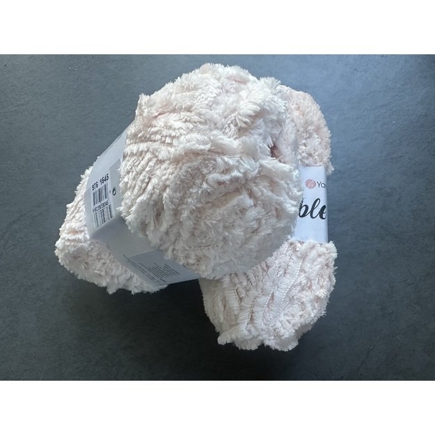 FABLE FUR Yarn Art - 100% micro polyester, 100 gr/ 100 m, Nr 976 2