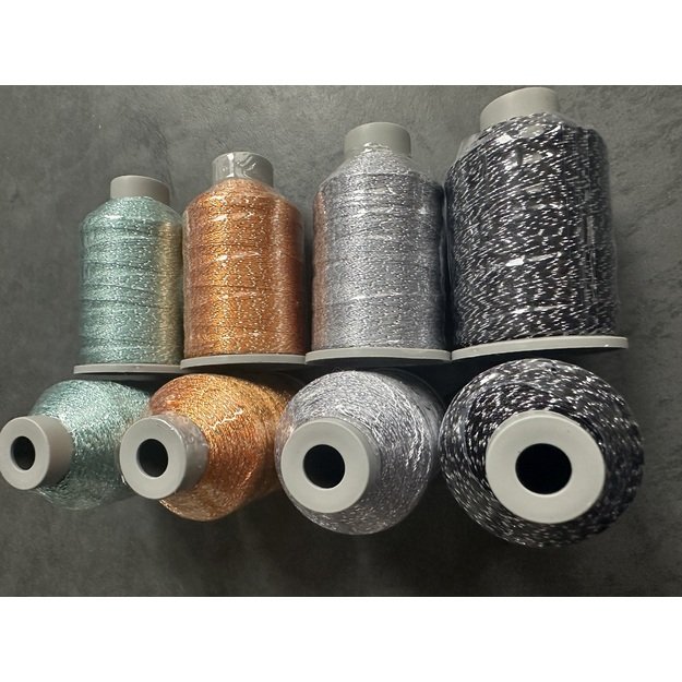 CAMELLIA - 91% polyester, 9%  metallic polyester, 50gr/450 m, Nr 424 2