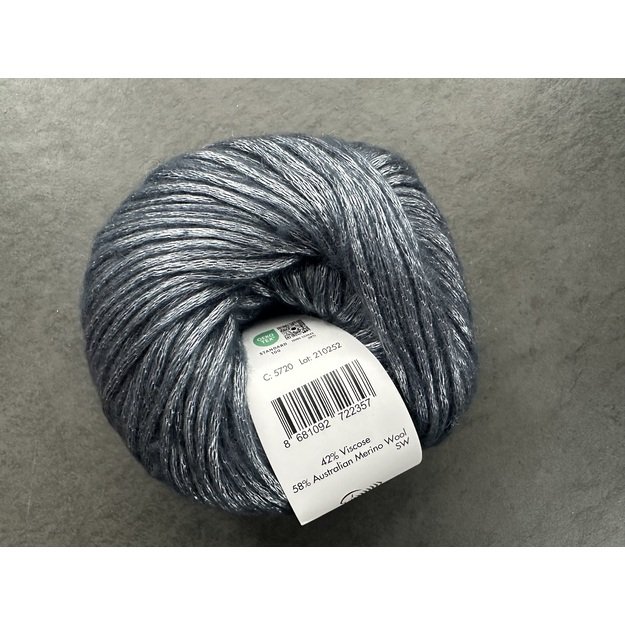 SISLEY - 58% Australian merino wool, 42% viscose, 50 g / 105 m, No. 5720 2