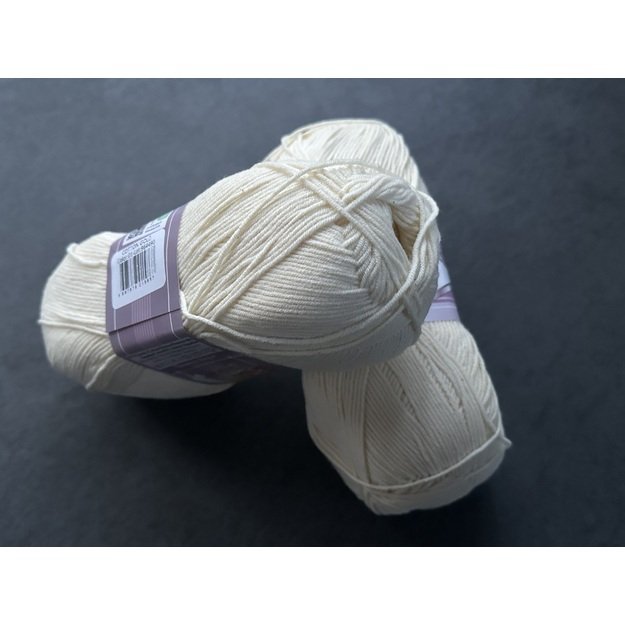 COTTON GOLD Alize- 55% Cotton, 45% Acrylic, 100gr/ 330m, Nr 01