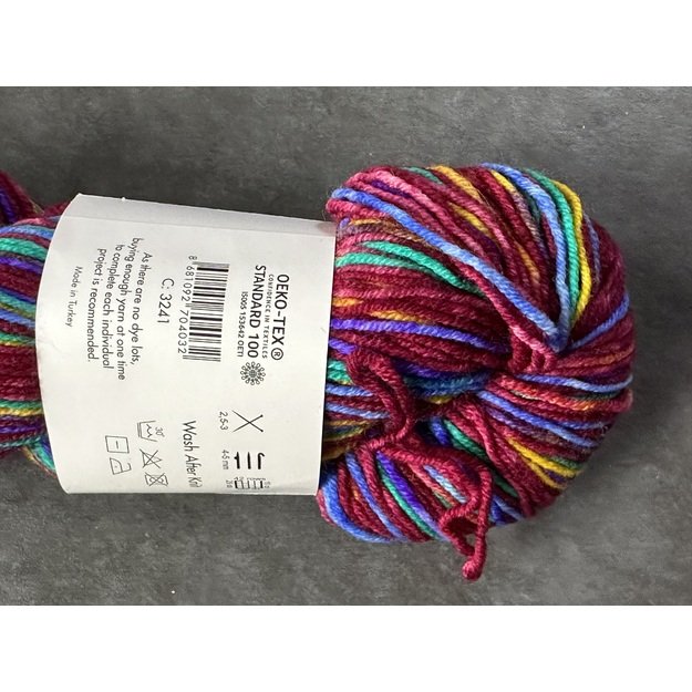 HAPPY FEET Gazzal- 75% Superwash Merino Wool, 25% Polyamide, 100gr/ 330m, Nr 3241