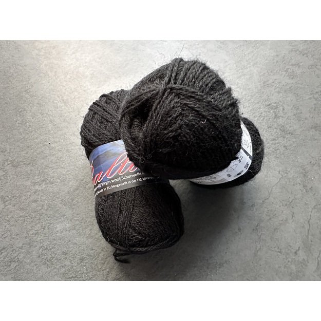 BALTICA- 100% Virgin wool, 50gr/ 250m, Nr 940