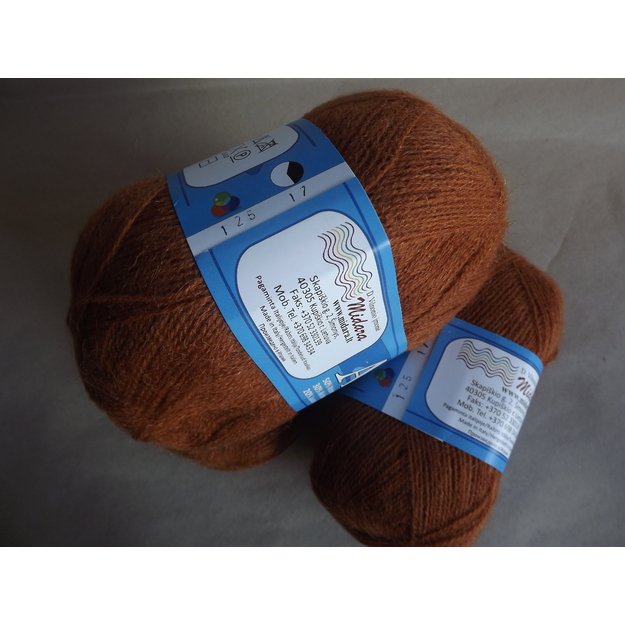 Angora2- 50% Mohair (moheris), 30% Acrylic ( akrilanas), 20% Virgin wool (jauna vilna), 100gr/ 750m, Nr 125