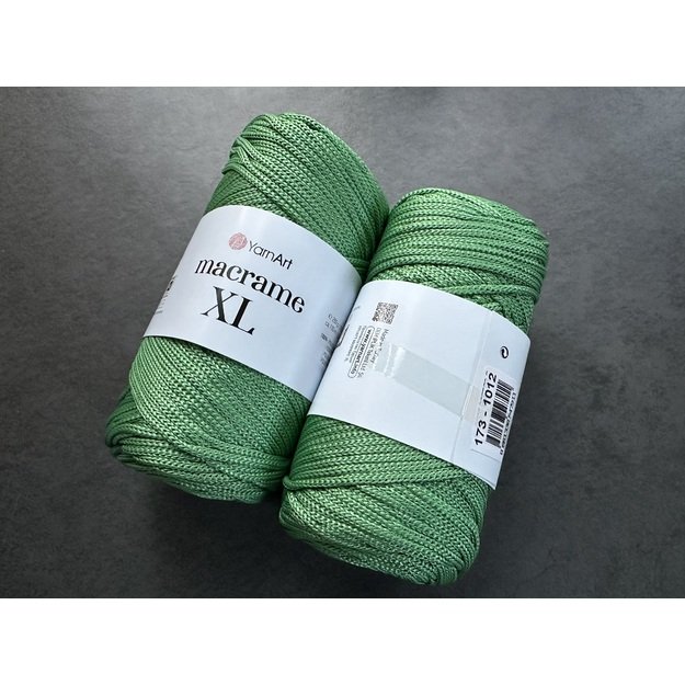 MACRAME XL- 100% poliesteris, 250 gr/ 130m. Nr 173