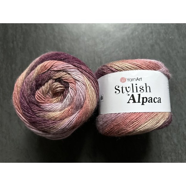 STYLISH ALPACA- 25% Alpaca, 75% Acrylic, 150 gr / 525 m, Nr 7715