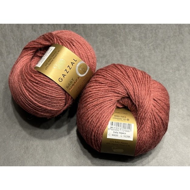 BABY ALPACA Gazzal- 45% Superwash Merino fine, 55% Baby alpaca, 50gr/ 160, Nr 46026