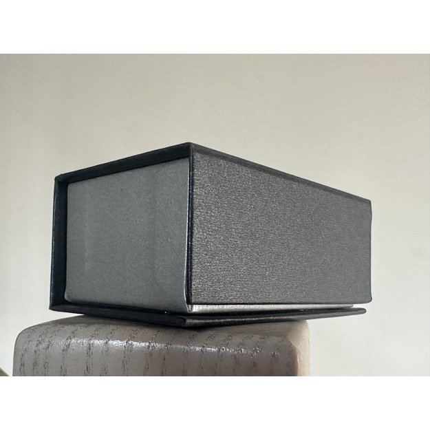 Dovanų dėžutė papuošalams su magnetu- 70x45x30 mm, grafito-sidabro sp.