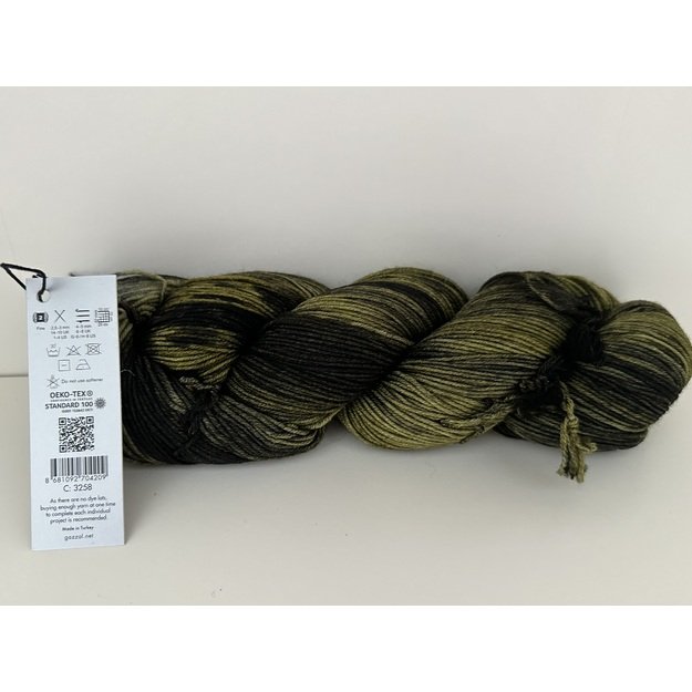 HAPPY FEET Gazzal- 75% Superwash Merino Wool, 25% Polyamide, 100gr/ 330m, Nr 3258