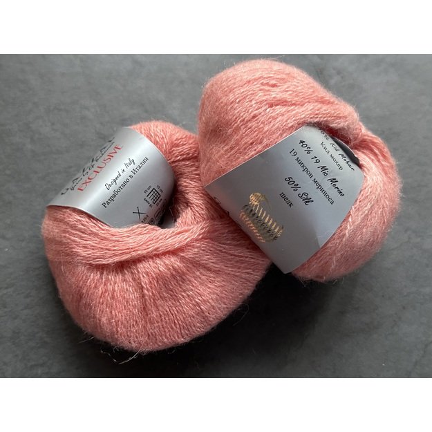 EXCLUSIVE Gazzal- 40% 19Mic merino, 10% kid mohair, 50% mulberry silk, 25gr/ 190m, Nr 9905