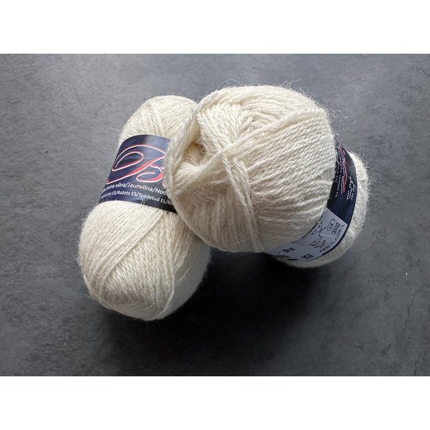 BALTICA- 100% Virgin wool, 50gr/ 250m, Nr 025