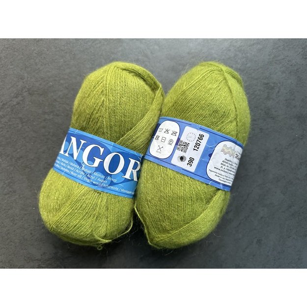 Angora2- 50% Mohair (moheris), 30% Acrylic ( akrilanas), 20% Virgin wool (jauna vilna), 100gr/ 750m, Nr 390