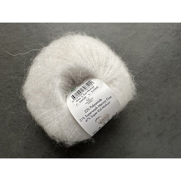 SUPER KID MOHAIR Gazzal- 22% polyamide, 31% superwash Merino fine, 47% super kid mohair, 25gr/ 237m, Nr 64439