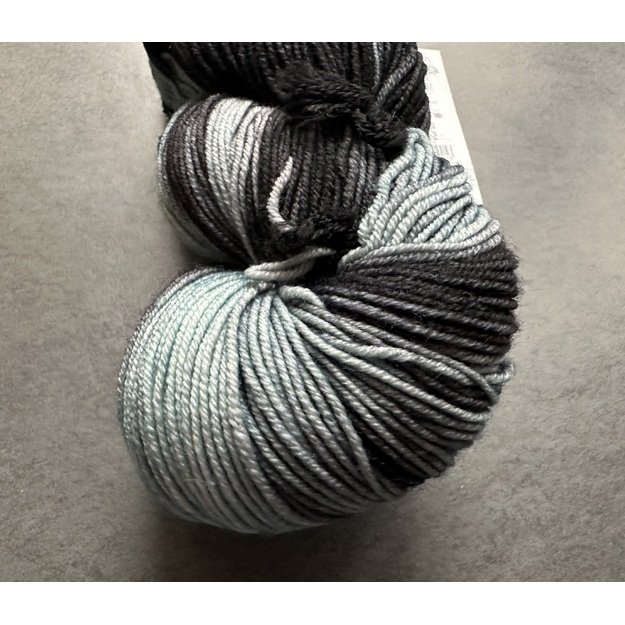 HAPPY FEET Gazzal- 75% Superwash Merino Wool, 25% Polyamide, 100gr/ 330m, Nr 3259