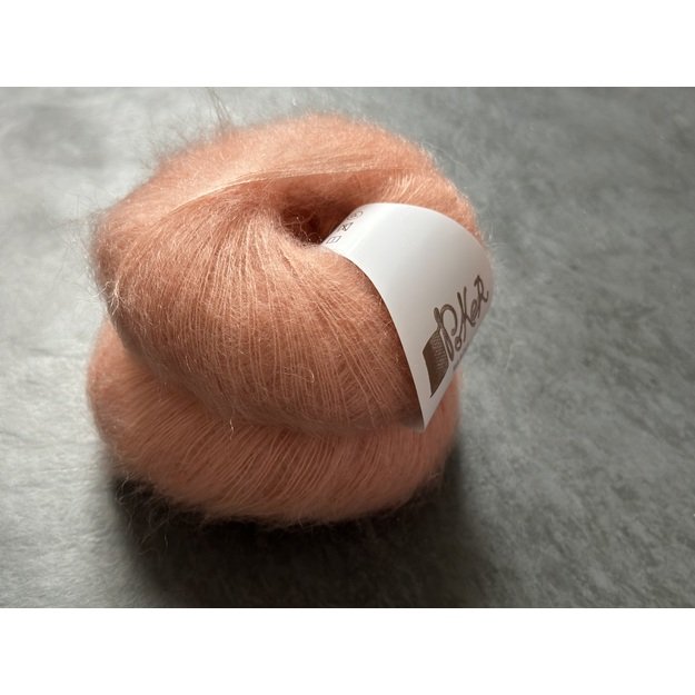 POKER Super kid mohair silk- 75% mohair sk, 25% silk, 25gr/ 212m, Nr 1557