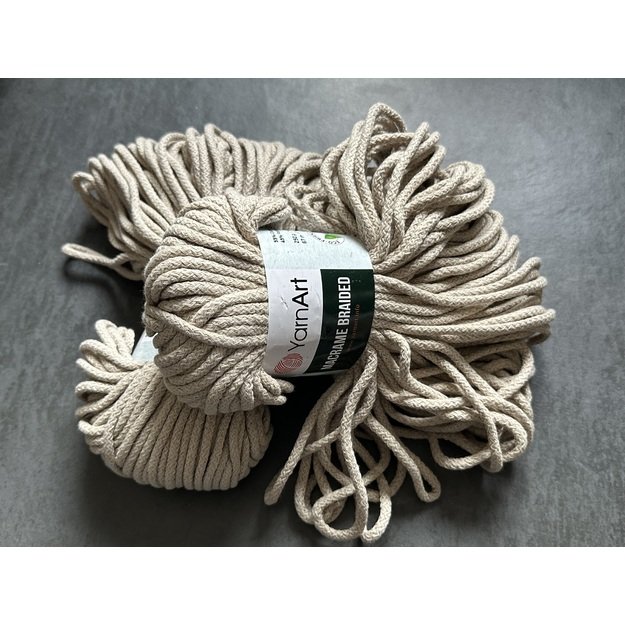 MACRAME BRAIDED YarnArt- 55% Cotton, 45% Polyester, 250 gr/ 67m, Nr 753