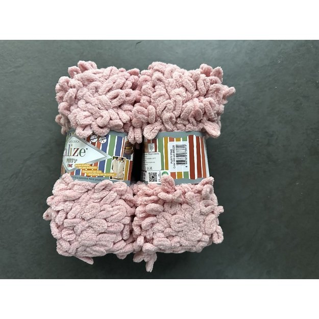 PUFFY FINE Alize 100% Micropolyester, 100 gr / 14,5 m, Nr 161 1