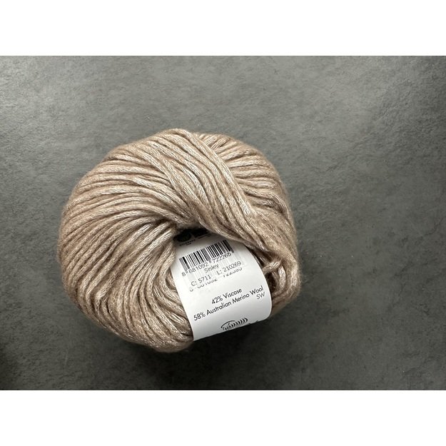 SISLEY - 58% Australian merino wool, 42% viscose, 50 g / 105 m, No. 5711 2