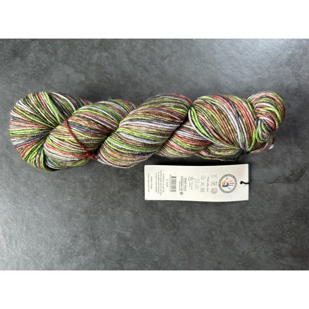 HAPPY FEET Gazzal- 75% Superwash Merino Wool, 25% Polyamide, 100gr/ 330m, Nr 3255