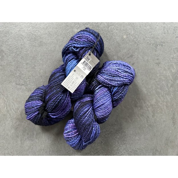 WORM Gazzal- 100% Superwash Merino Fine Wool, 150gr/ 120m, Nr 3882