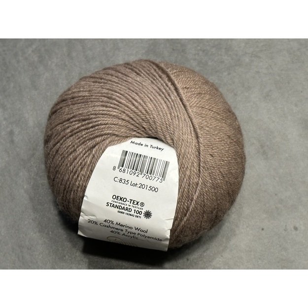 BABY WOOL Gazzal- 40% acrylic, 20% cashmere PA, 40% lana merino, 50gr/ 175m, Nr 835