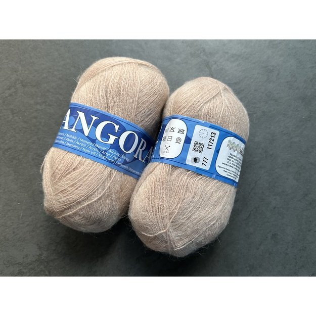 Angora2- 50% Mohair (moheris), 30% Acrylic ( akrilanas), 20% Virgin wool (jauna vilna), 100gr/ 750m, Nr 777