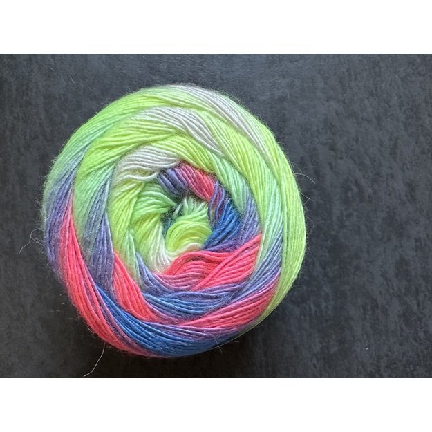 STYLISH ALPACA- 25% Alpaca, 75% Acrylic, 150 gr / 525 m, Nr 7716