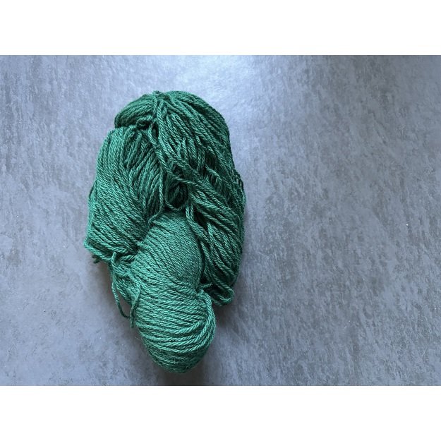 Natūrali 100% avies vilna, 100gr/ 210m, zalia